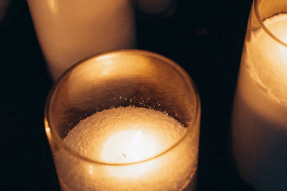 Dash of Arôme Candle Rentals