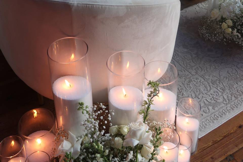 Dash of Arôme Candle Rentals