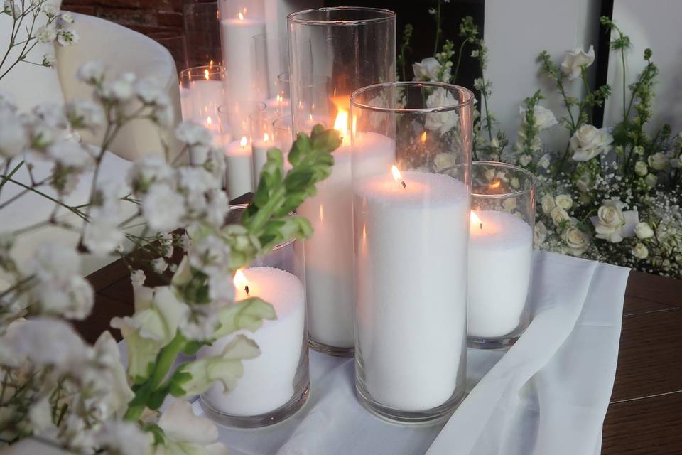 Dash of Arôme Candle Rentals