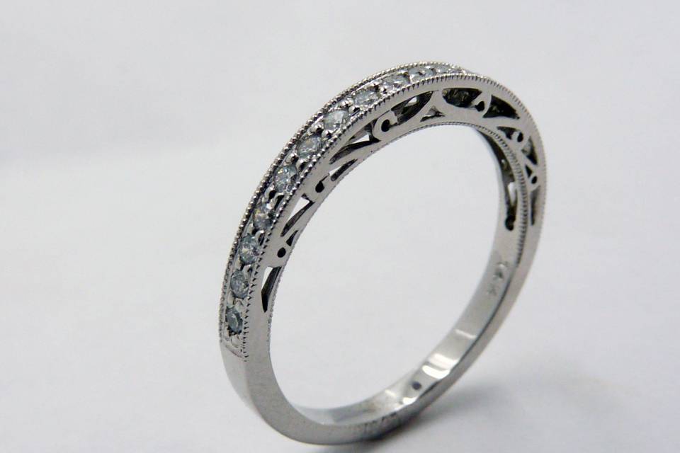 CAD rendering of the pave diamond wedding band