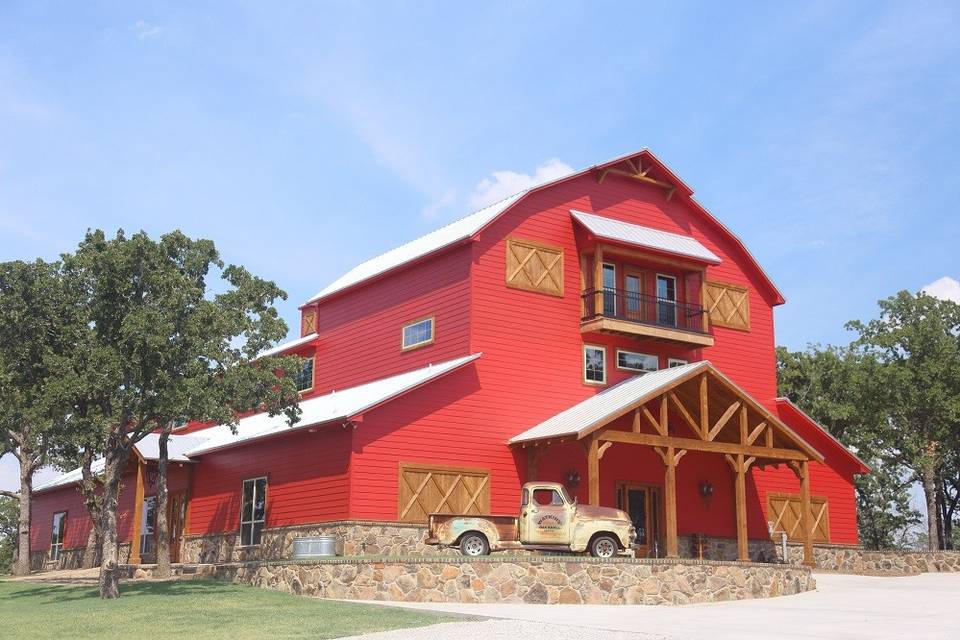 small wedding venues near me barn