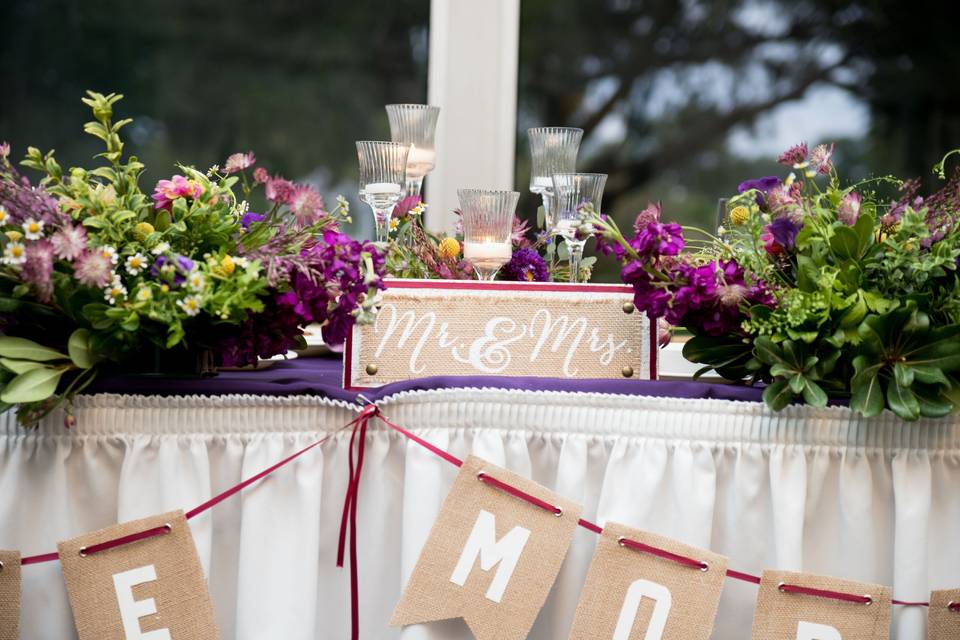 Rustic Sweetheart table