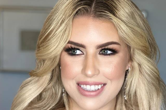 Full glam