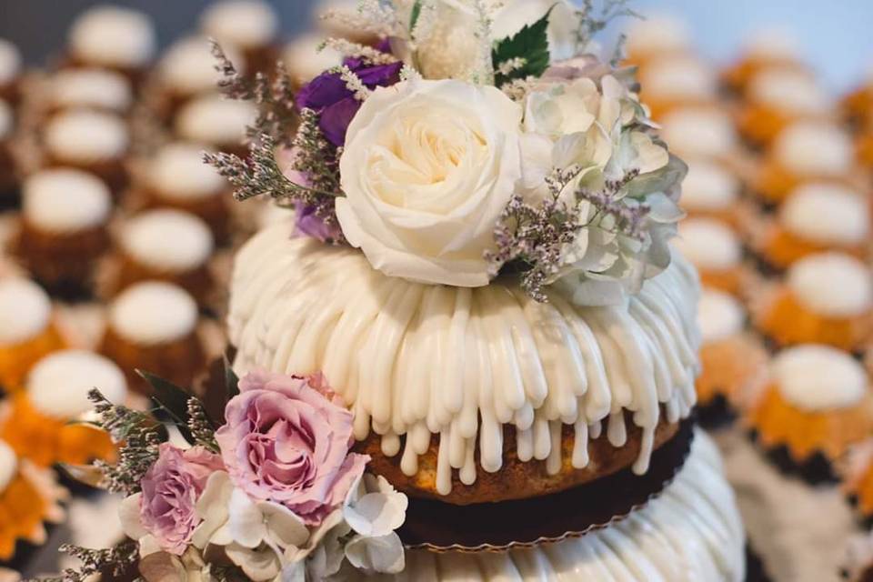 Bundt cake with floral decor
