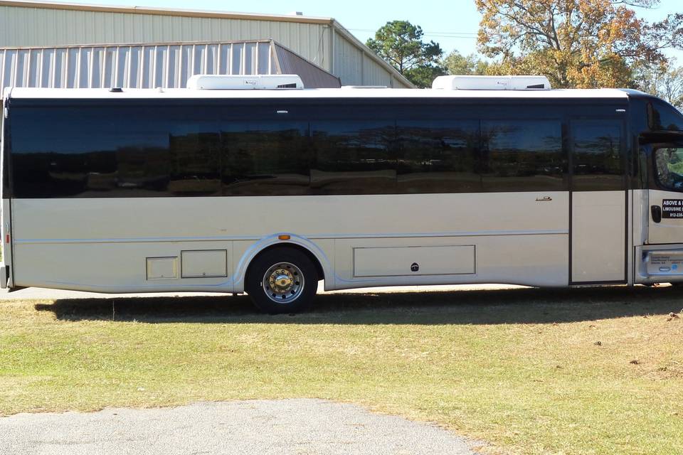 Above & Beyond Limousine Service