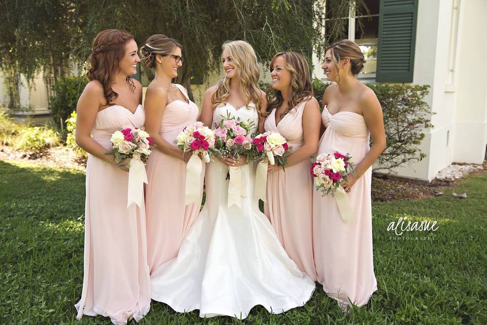 Bride and her bridesmaids