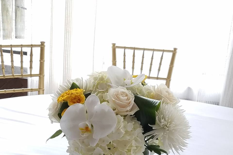 Flower centerpiece