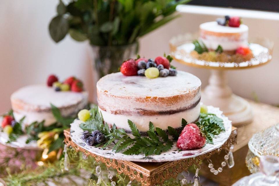 Naked Cake