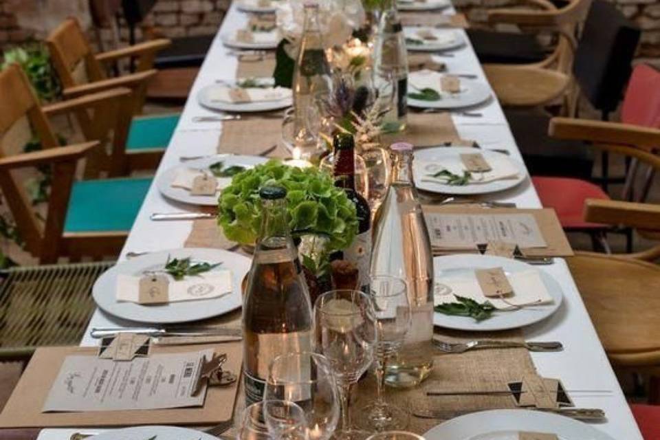 Banquet tablescape