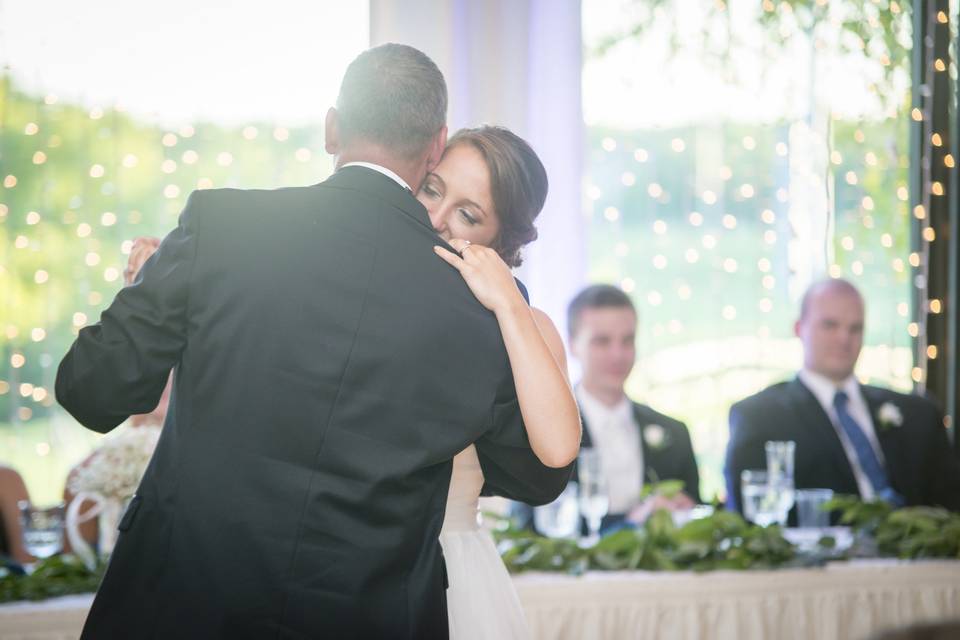 Head table lighted window