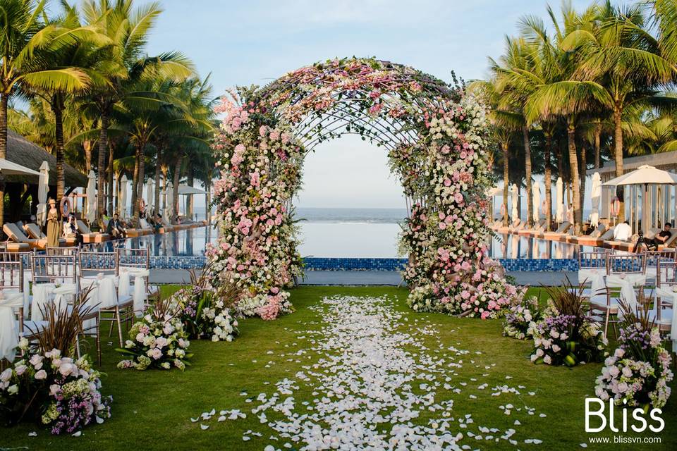 Bliss Weddings Planner Vietnam