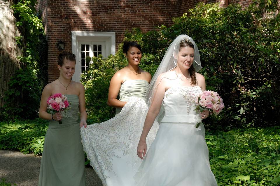 Bride heading to the ceremony