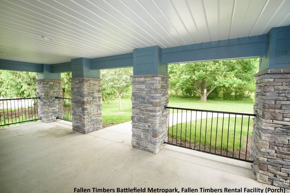 Fallen Timbers Rental Porch