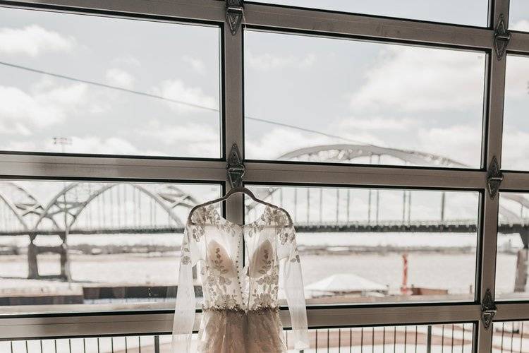 Dress Champs Club