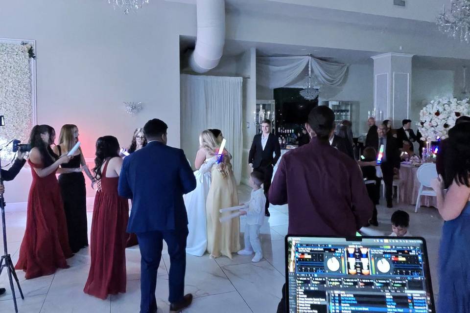 Lewon Wedding images