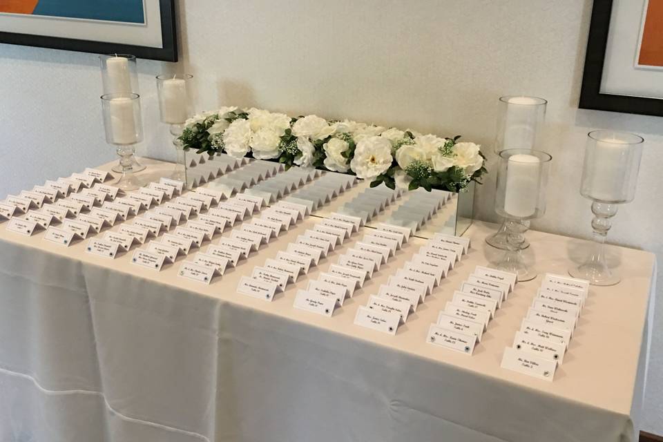Seating cards on the entrance table