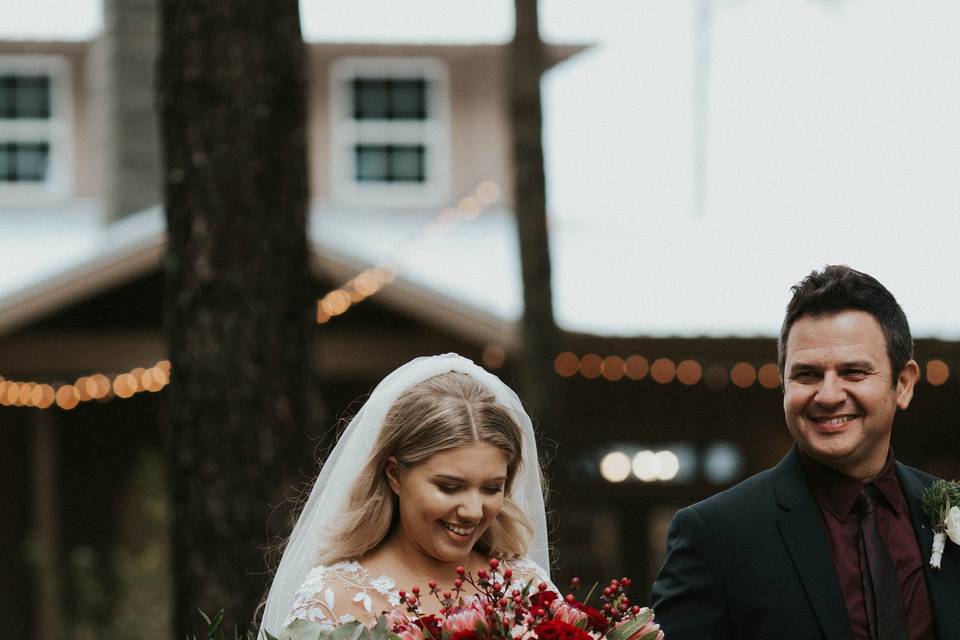 Father / Daughter entrance