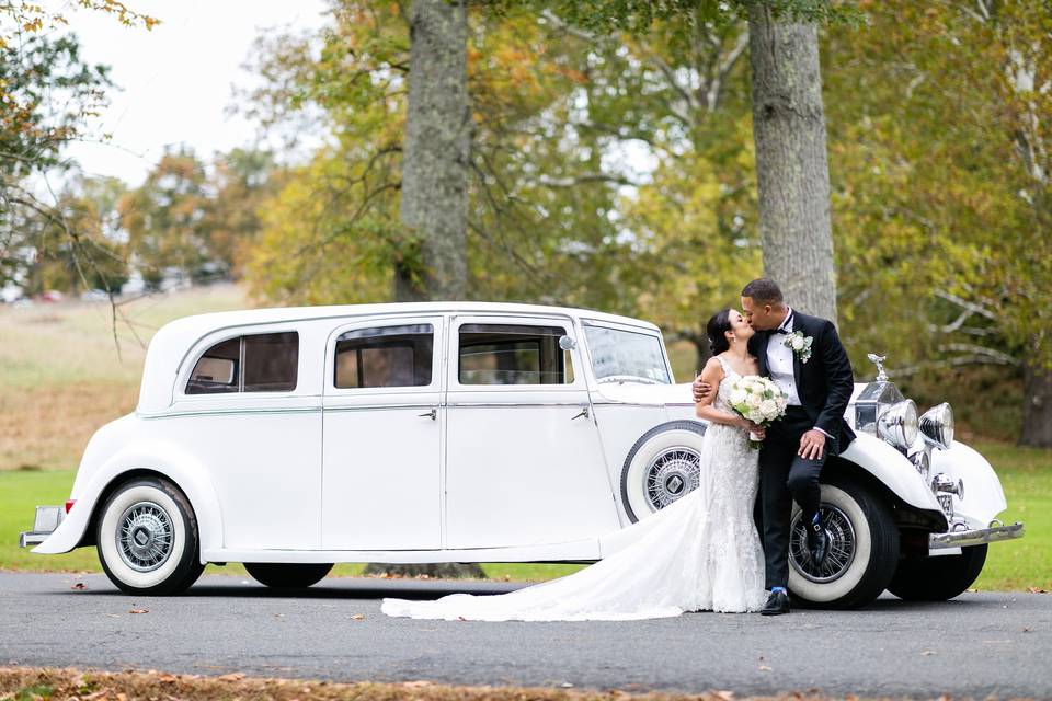 Wedding car - Revel Studios