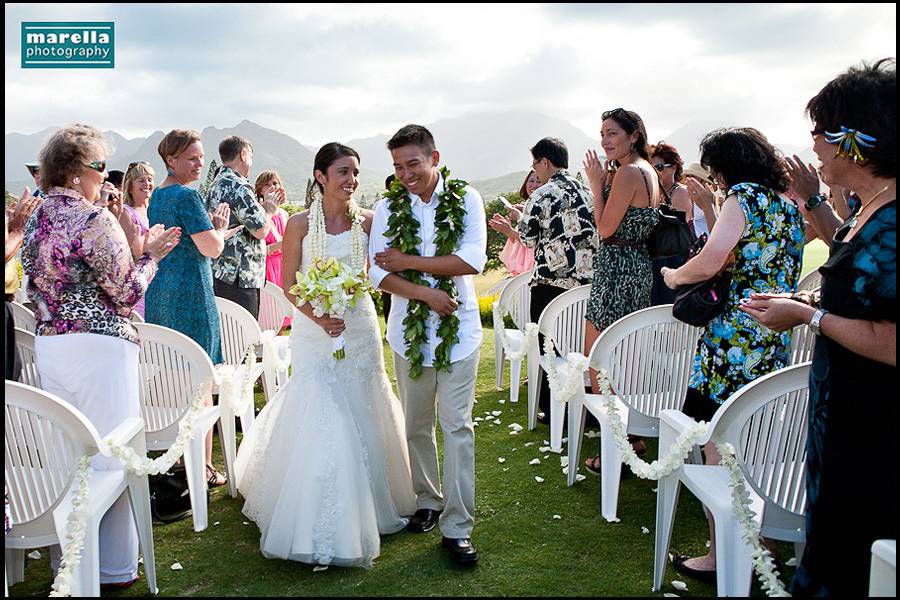 Hawaii Wedding Photographer - Marella Photography