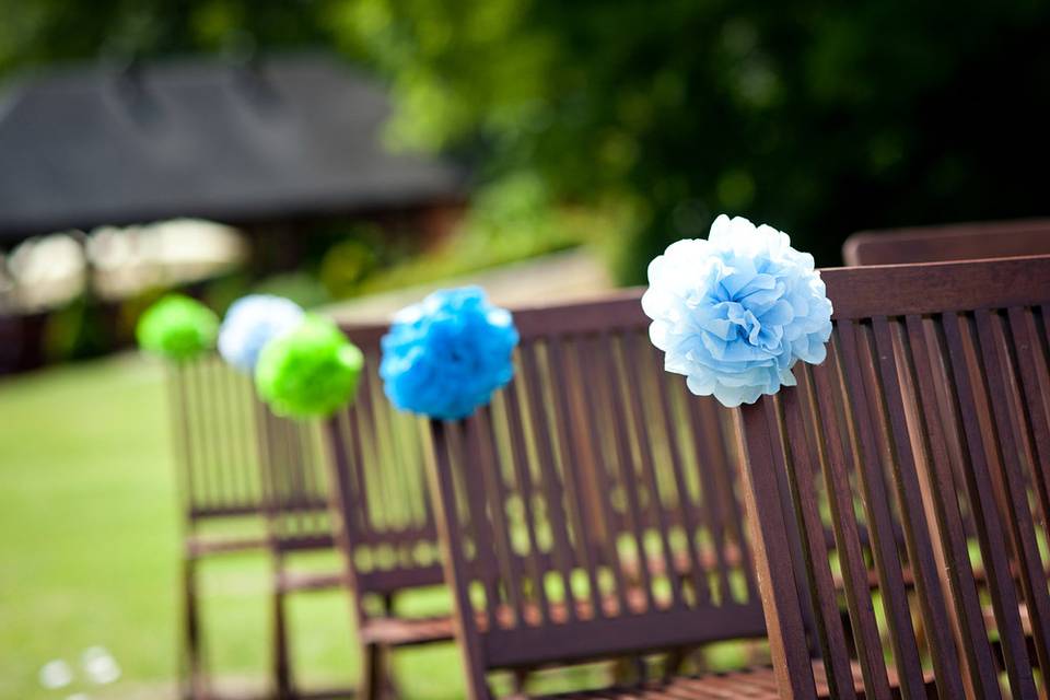 Just Artifacts - Sky Lanterns, Paper Lanterns, Tissue Poms, Paper Straws and Decor