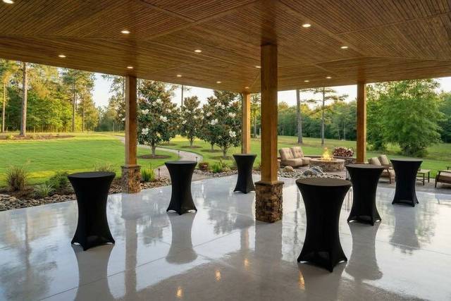 Cocktail Patio.