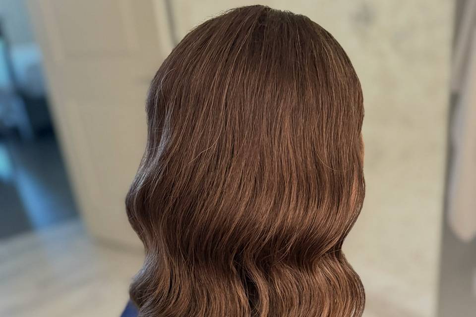 Soft glam waves