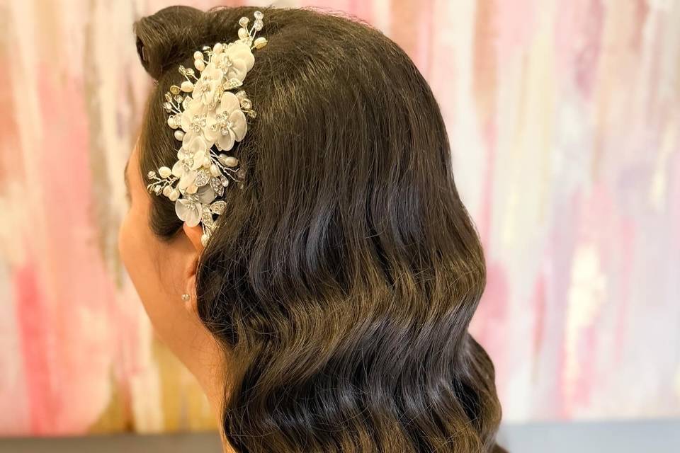 Glam waves