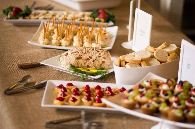 Array of hors d'oeuvres