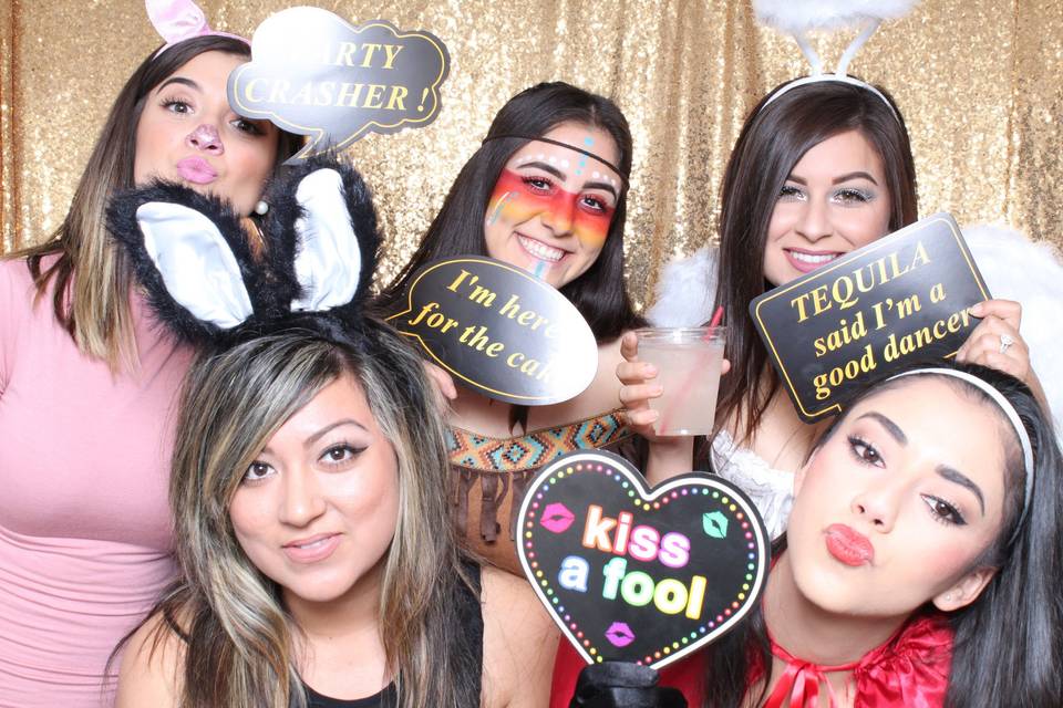 Social Snap Shots Photo Booth