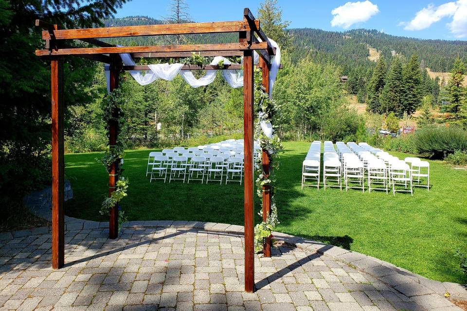 Ski Slope Views Wedding Site