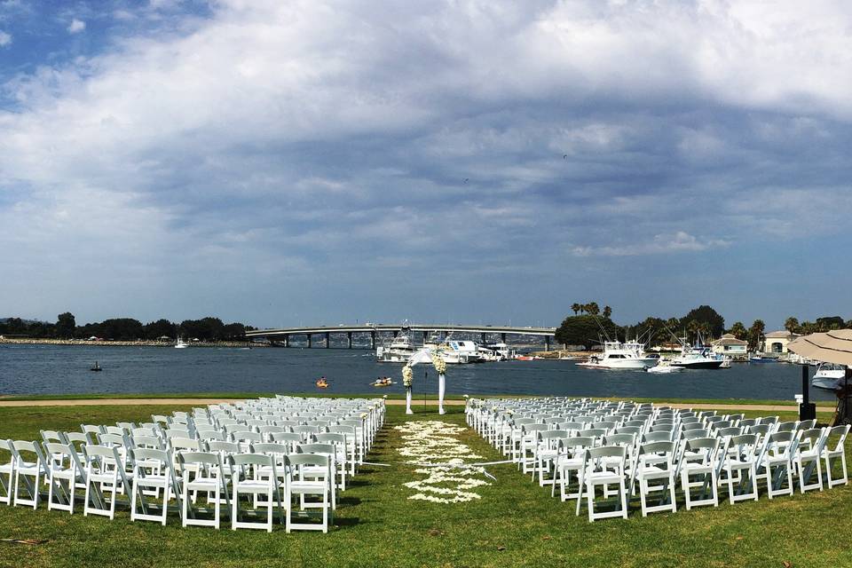 Sunset Lawn Ceremony Location