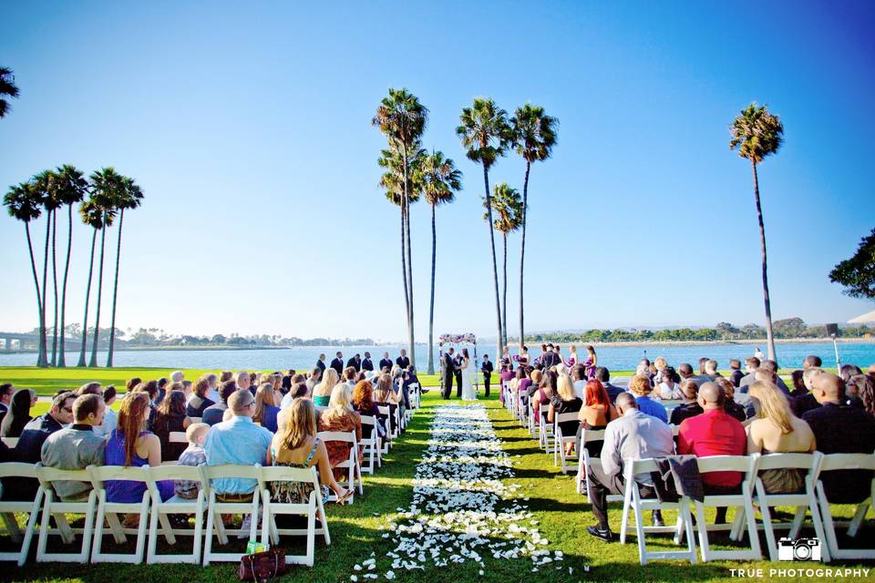 Sunset Lawn Ceremony Location