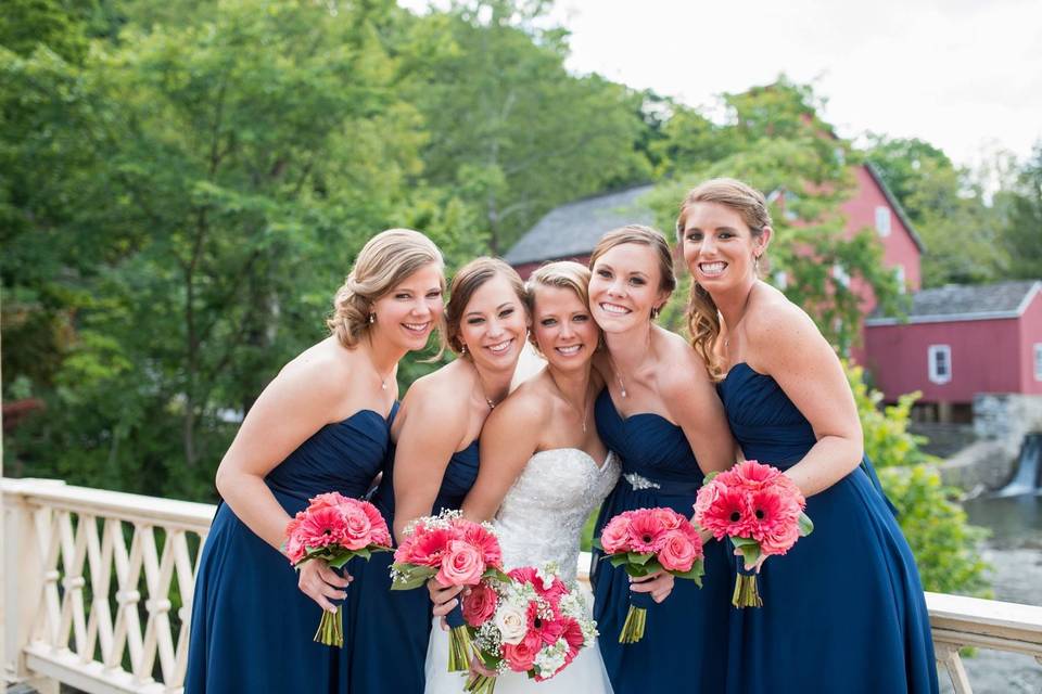 Bouquet toss