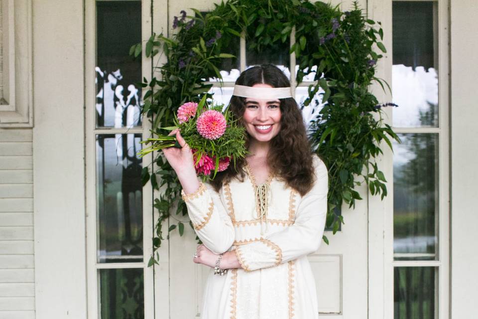 Happy bride | Photo by Eve Event Photography