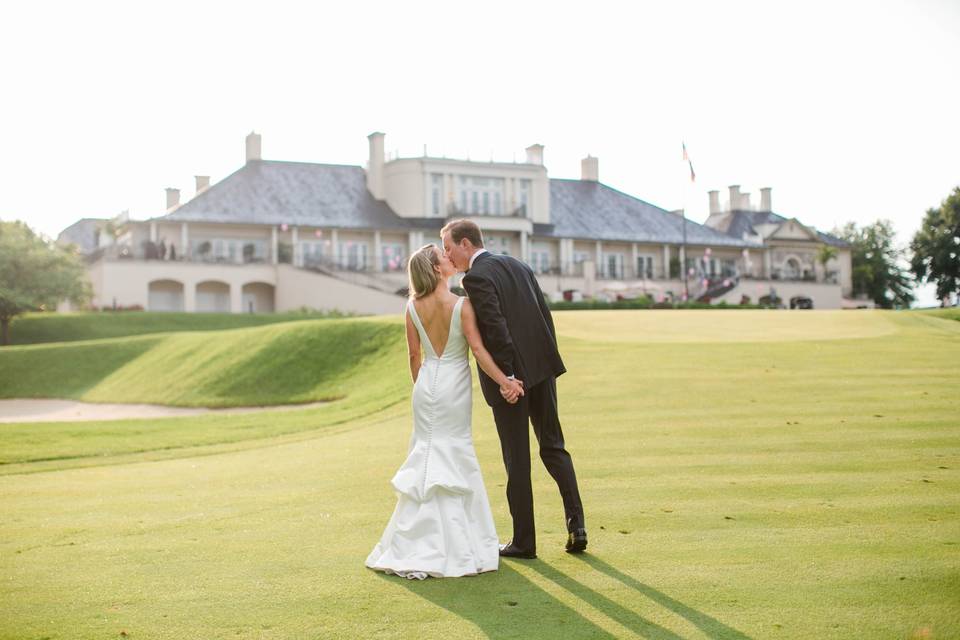 Golf Course Kiss