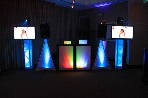 DJ Reece provides uplighting services to give more ambience to your event setting.