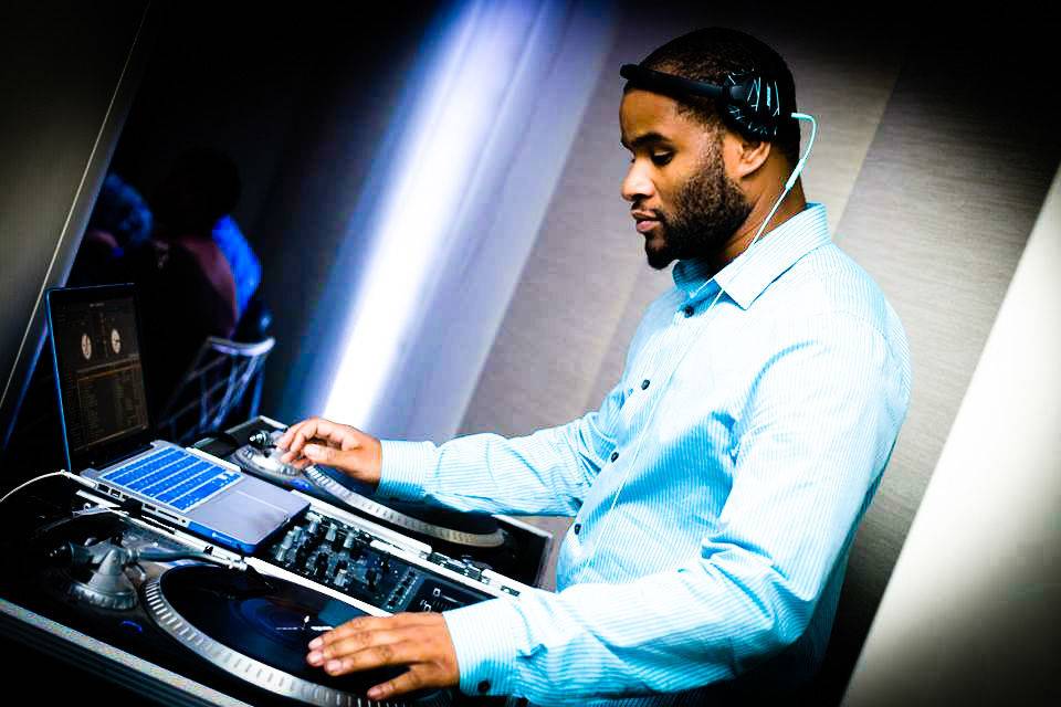 DJ Reece provides sound reinforcement for your wedding ceremony. Whether your ceremony is indoor or outdoor, your officiant and special guest speakers will all be mic'd and heard!