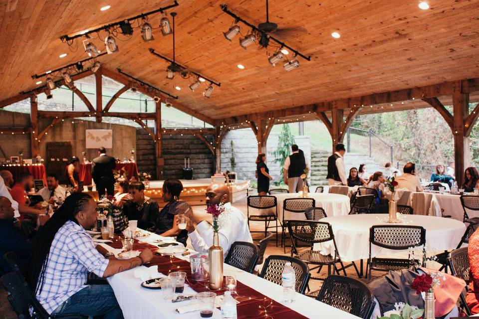 Apple Ridge Farm | Pavilion Jen Lilly Photography