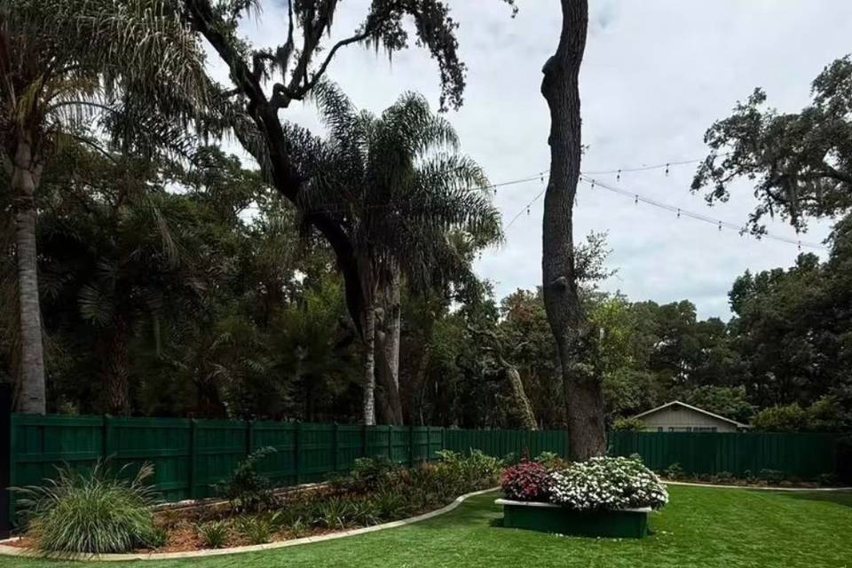 Cocktail Hour Putting Green