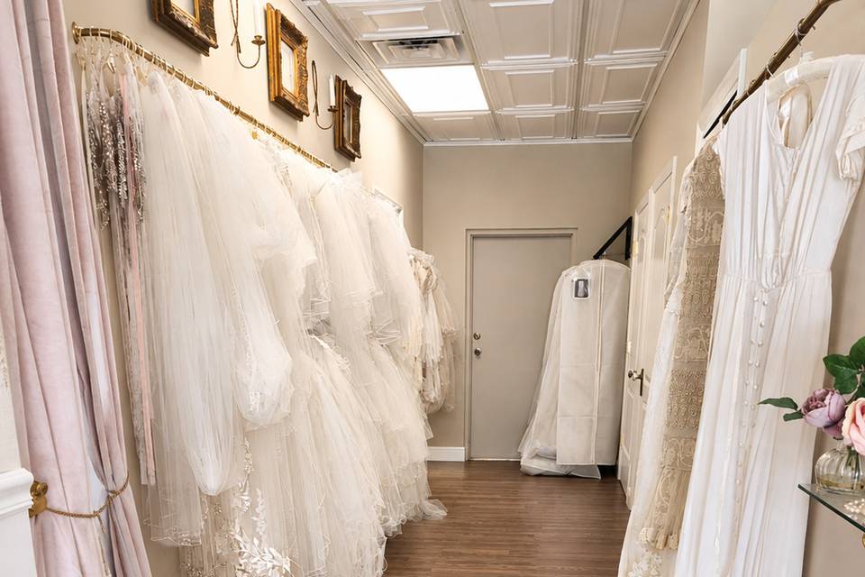 Veils and accessories