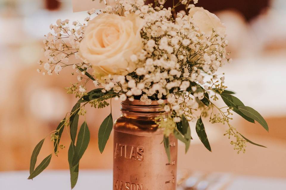 Rustic elegant centerpiece