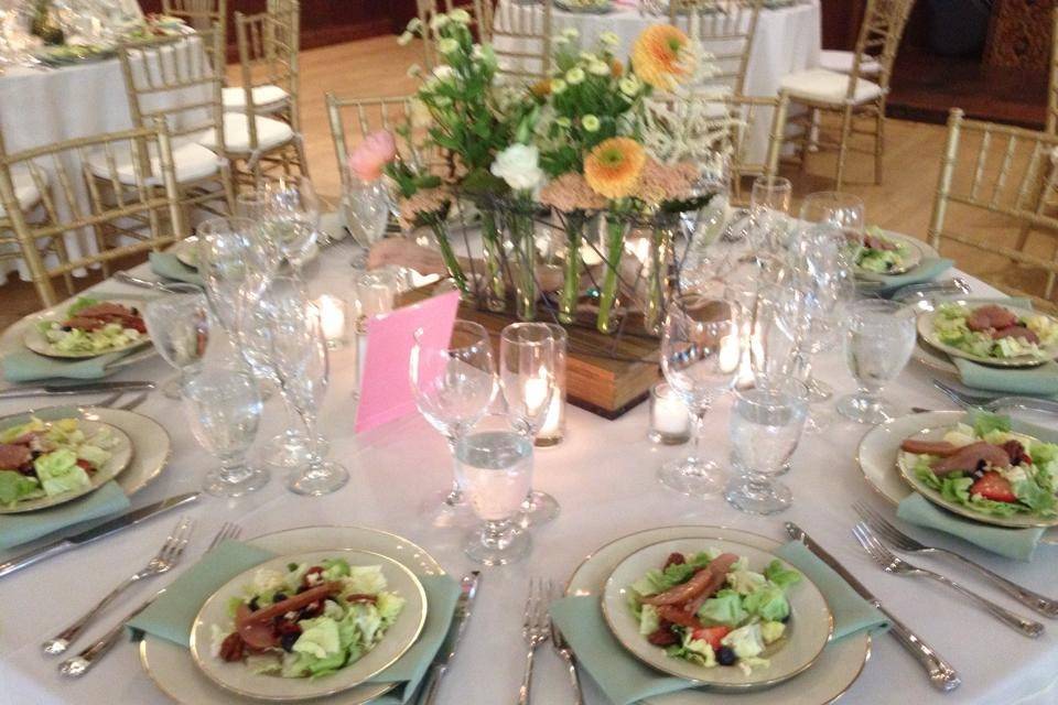 Table set-up with centerpiece