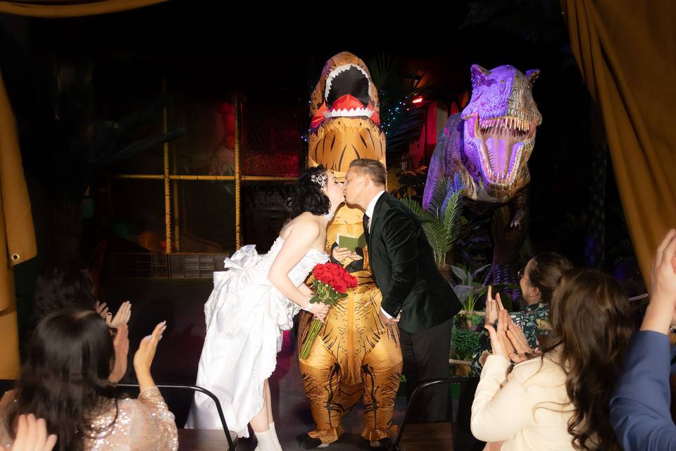 Dinosaur Outpost