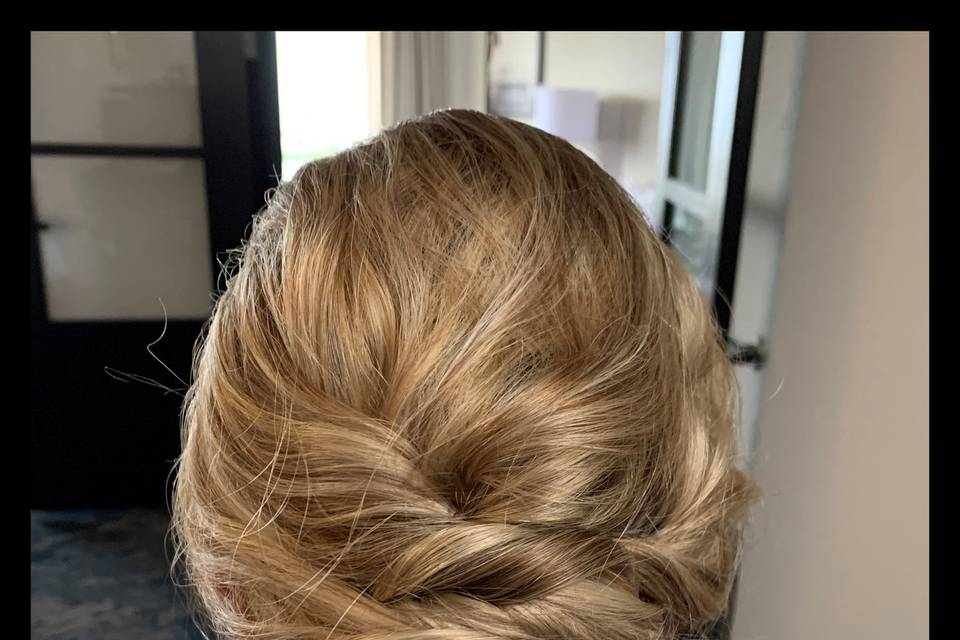 Messy bun