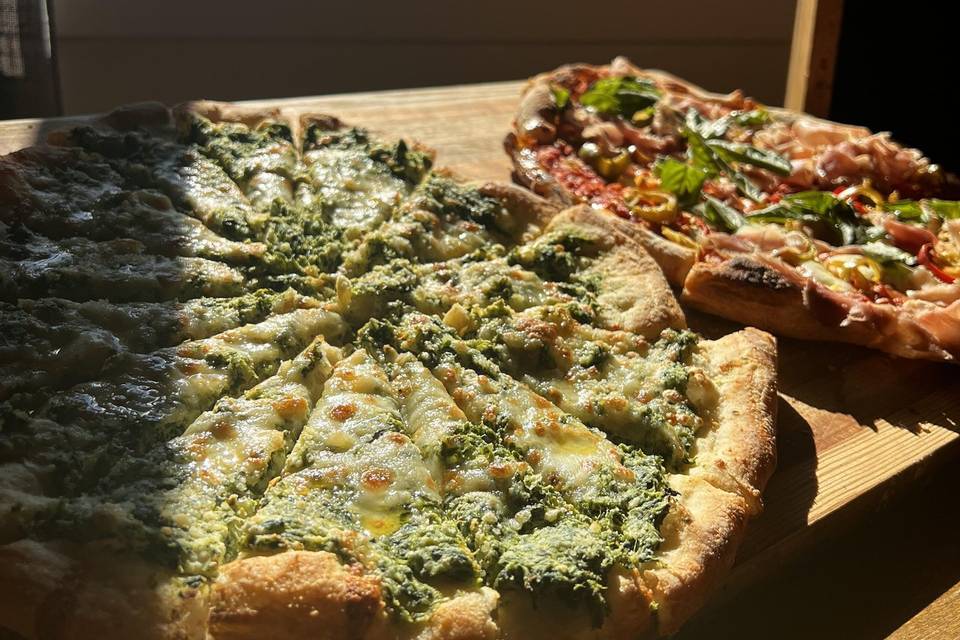 Spinach and Artichoke pizza