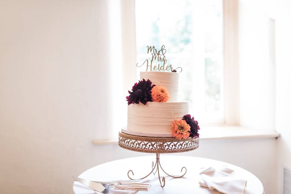 Fall cake flowers