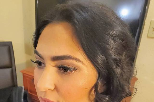 Hair & Makeup