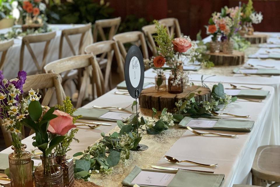 Tablescape