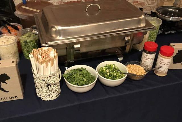 Lo mein station