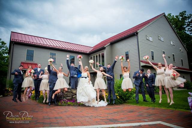 Dress shop barn troy